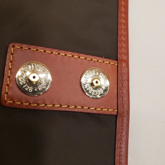 Dooney & Bourke Brown Toronto Messenger bag. NWT - Picture 15 of 16